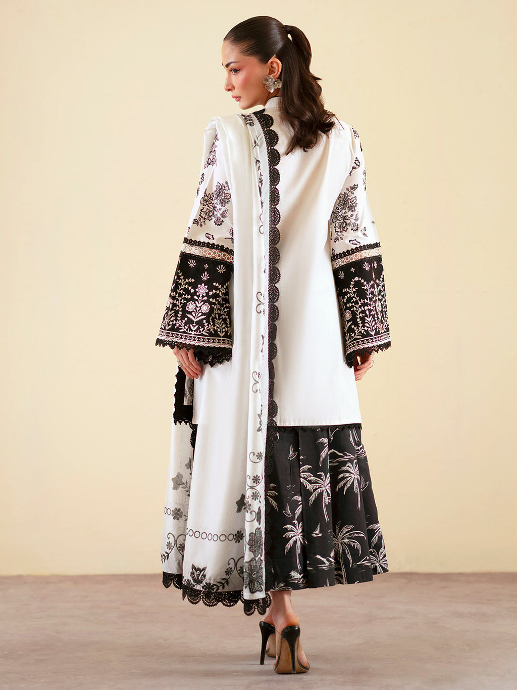 EMBER LAWN COLLECTION